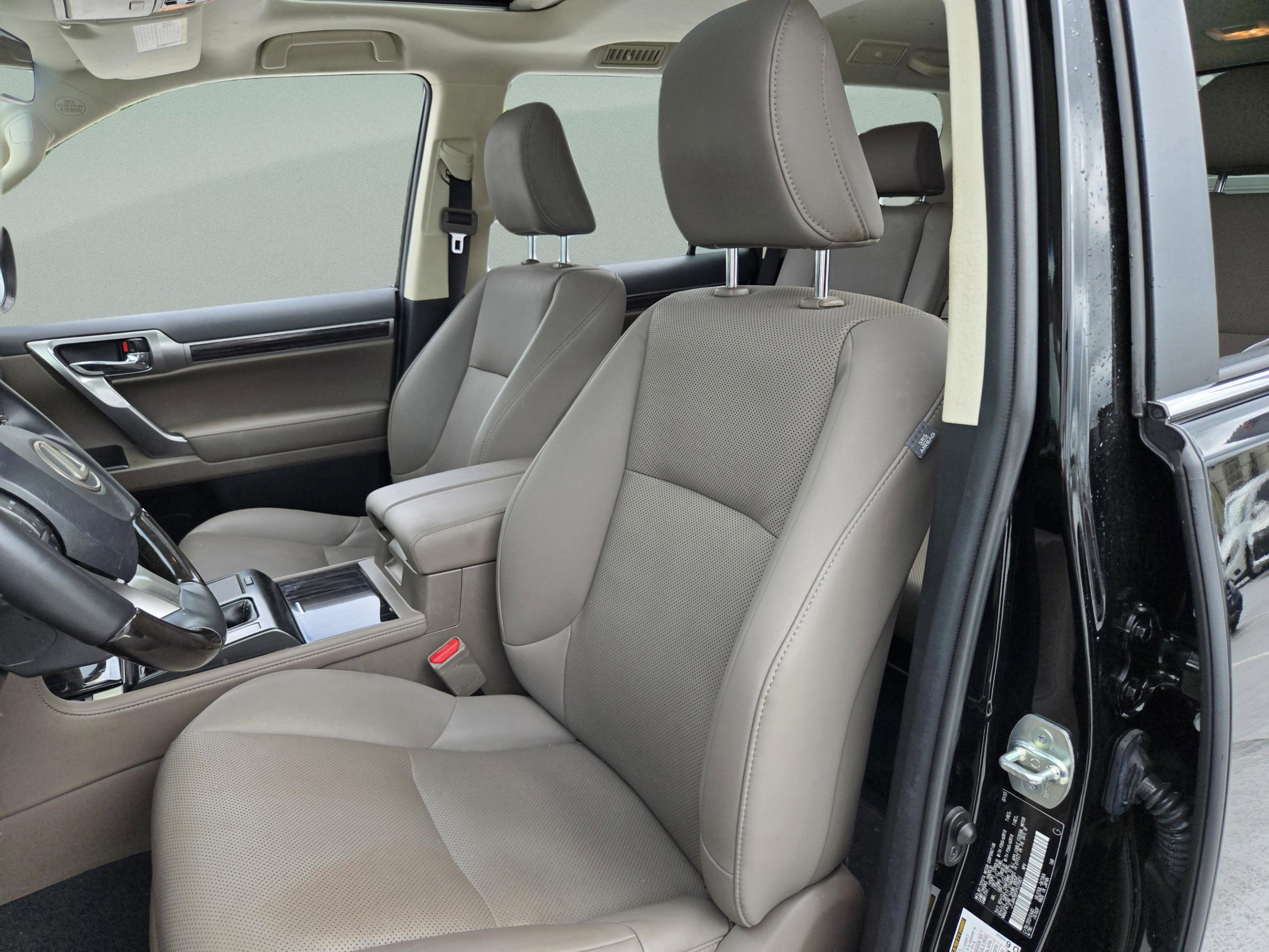 Used 2023 Lexus GX 460 Premium w/ Premium Package AWD/4WD image 27