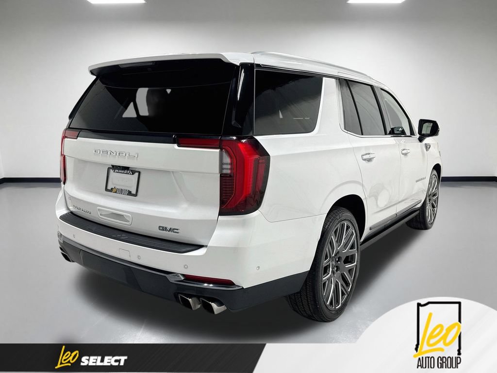 Used 2025 GMC Yukon Denali Ultimate AWD/4WD image 8
