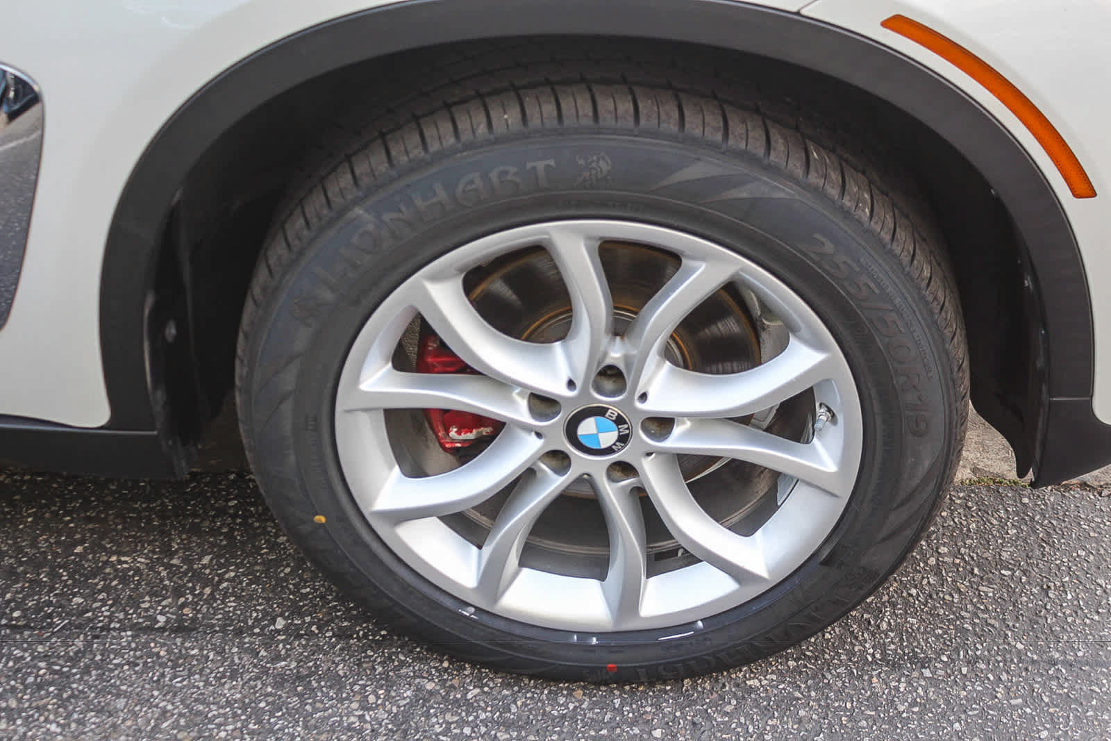 Used 2015 BMW X6 xDrive35i AWD/4WD image 9