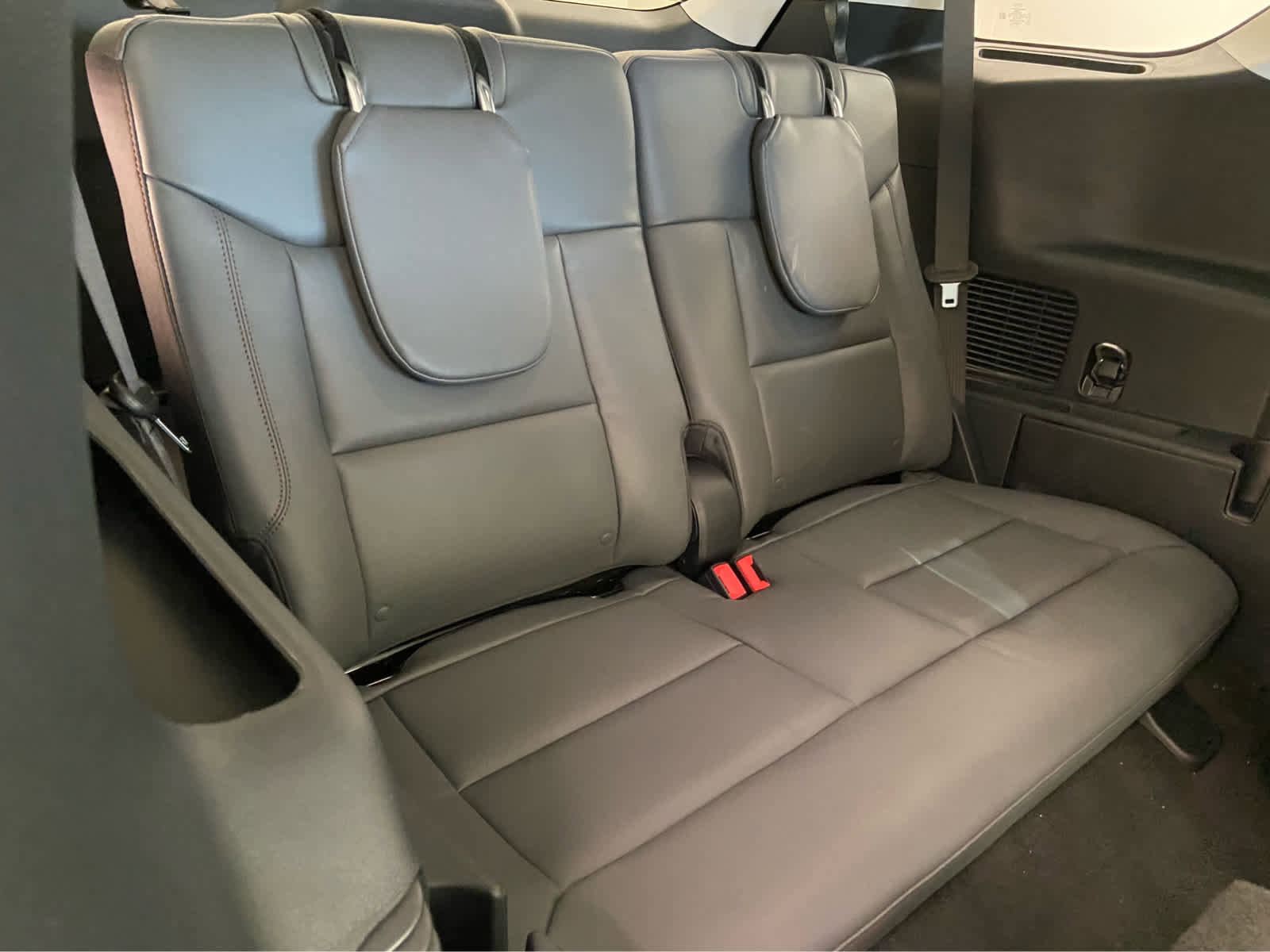 New 2026 Ford Explorer Active w/ Active Comfort Package image 16