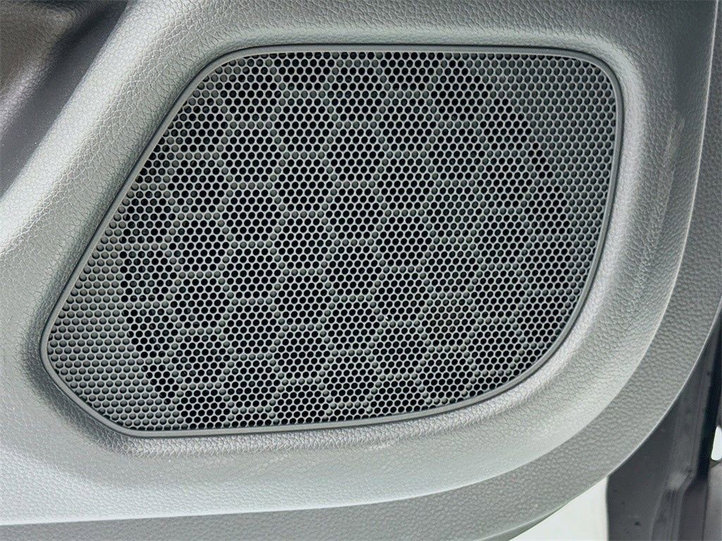 Used 2025 Honda Pilot TrailSport image 23