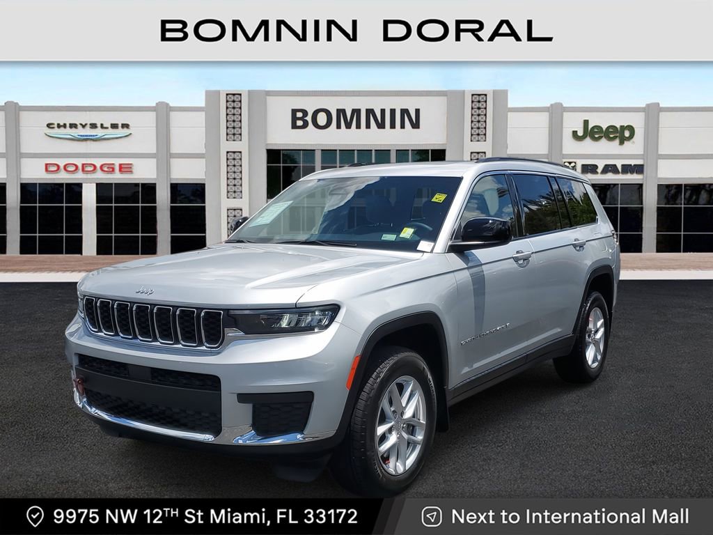 Used 2024 Jeep Grand Cherokee L Laredo w/ Trailer Tow Package image 1