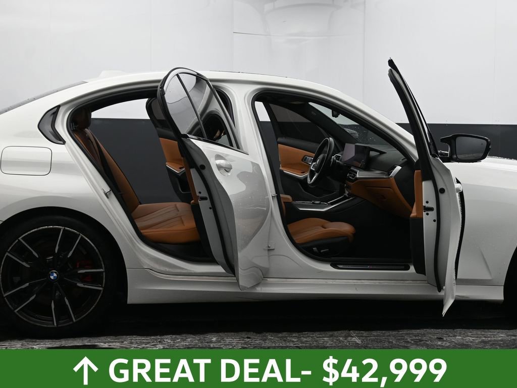 Used 2023 BMW M340i M340i w/ Shadowloine Package image 22