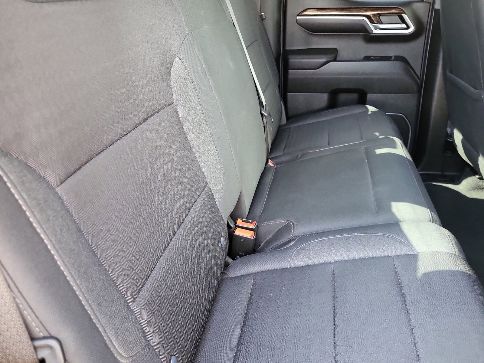 Used 2023 GMC Sierra 1500 SLE image 19