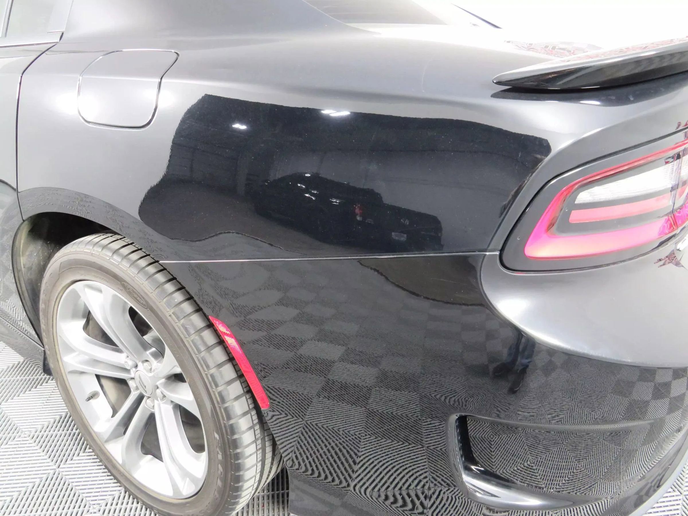 Used 2020 Dodge Charger R/T image 28