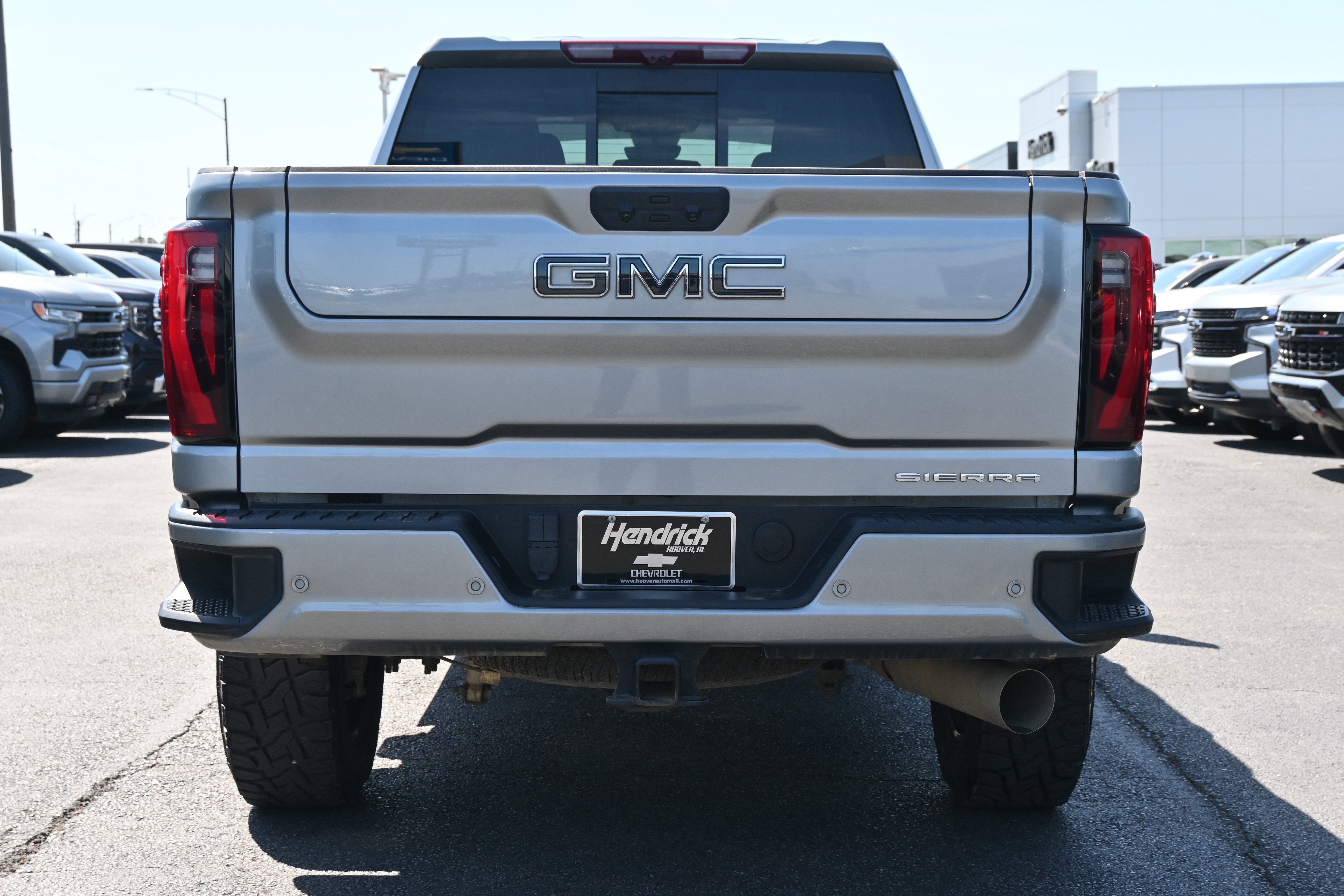 Used 2025 GMC Sierra 2500 Denali Ultimate w/ Max Trailering Package image 13