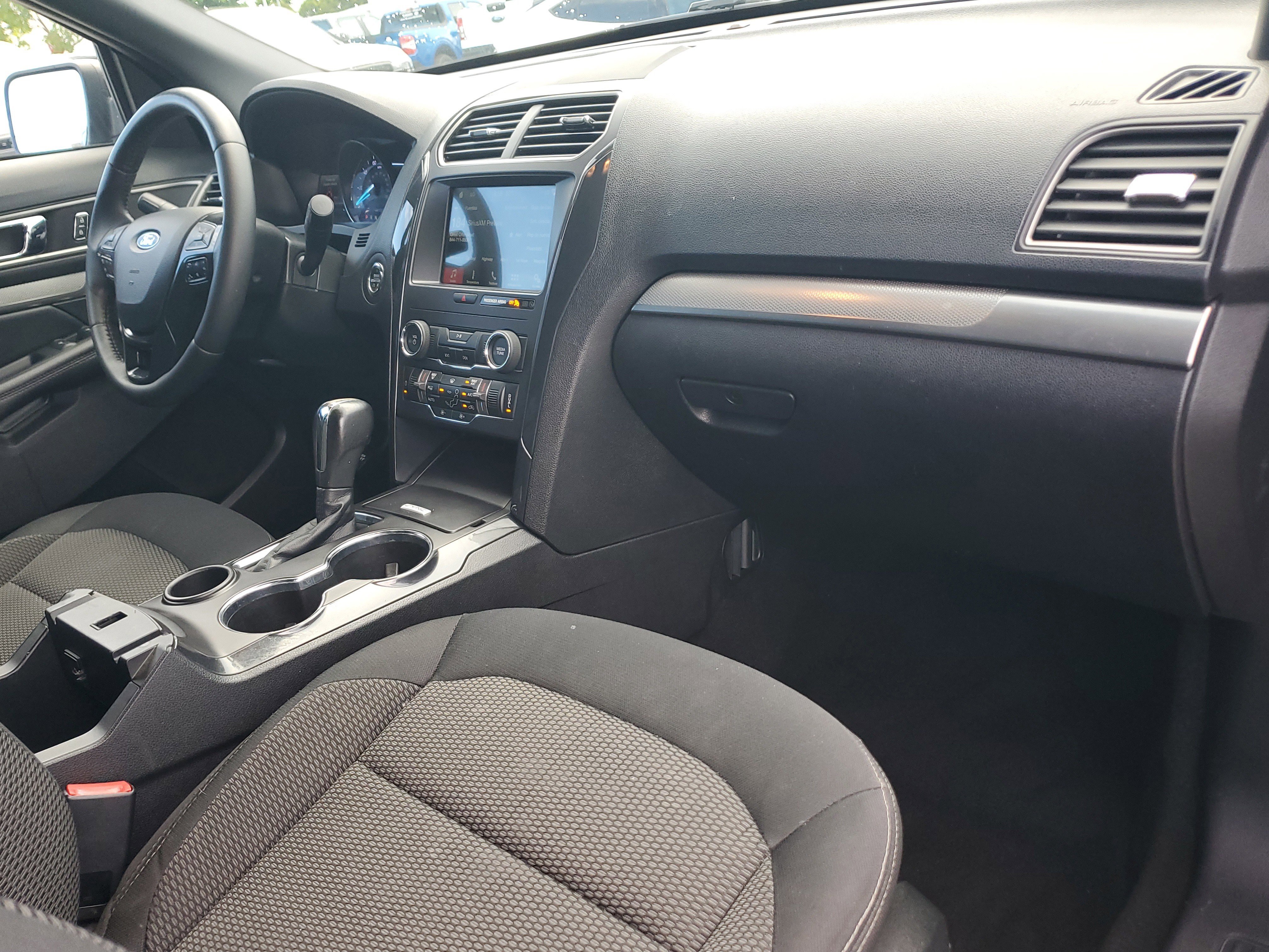 Used 2019 Ford Explorer XLT w/ Equipment Group 201A image 18