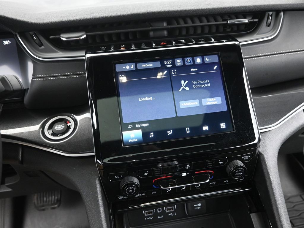 Used 2023 Jeep Grand Cherokee L Altitude image 36