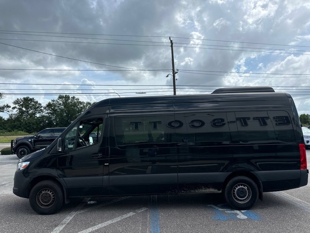 Used 2025 Mercedes-Benz Sprinter 2500 image 23