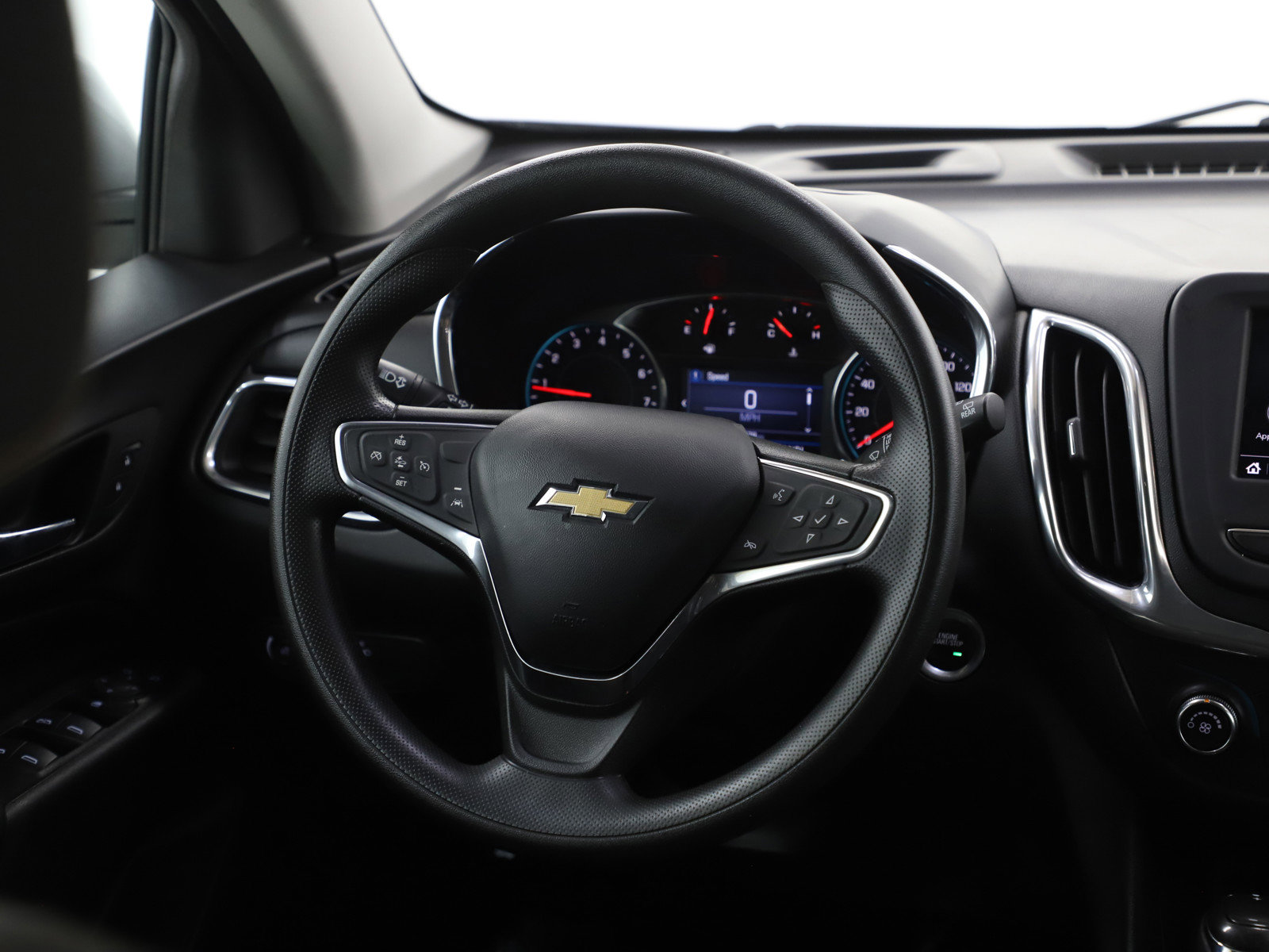 Used 2020 Chevrolet Equinox LT image 14