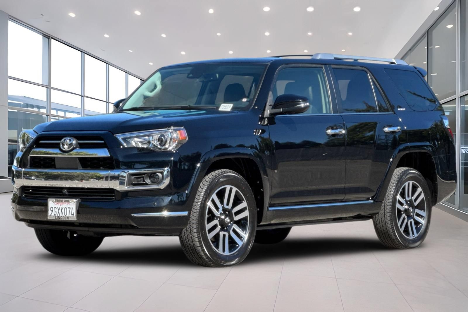 Used 2023 Toyota 4Runner Limited AWD/4WD image 8