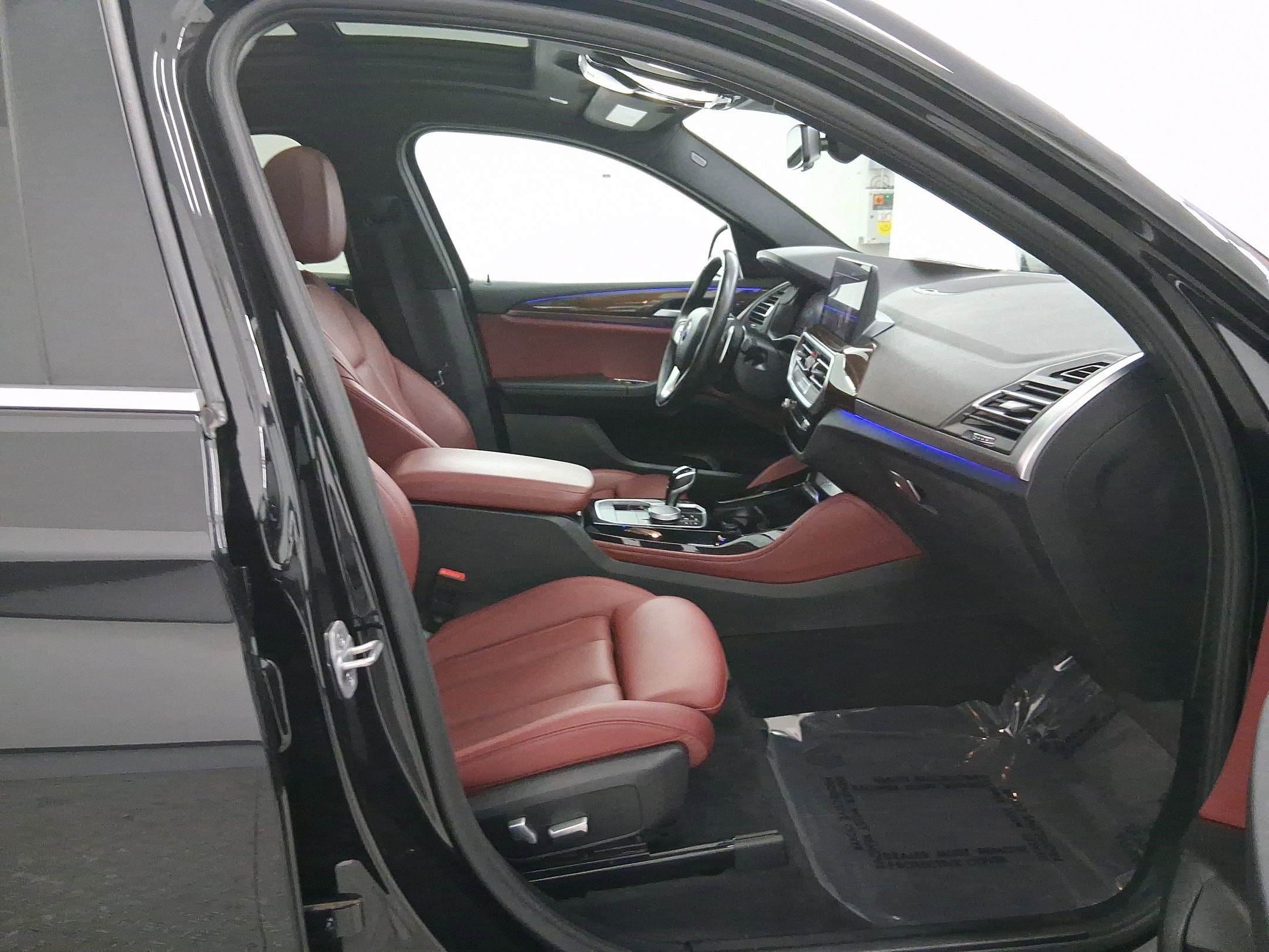 Used 2022 BMW X4 xDrive30i w/ Parking Assistance Package image 33