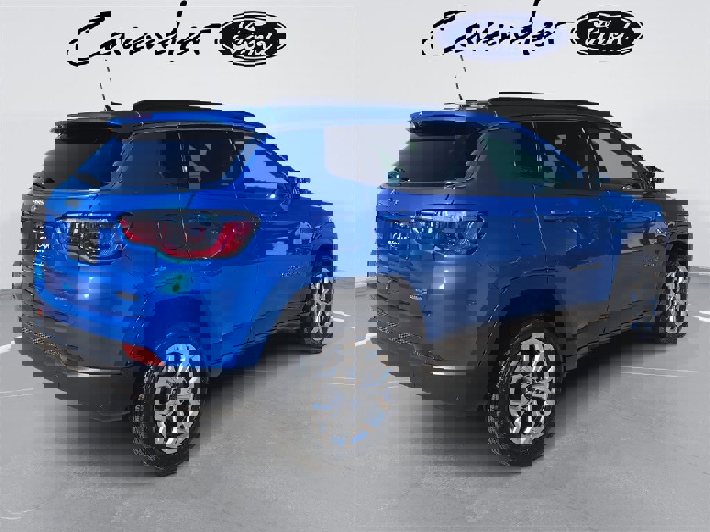 Used 2025 Jeep Compass Latitude image 8