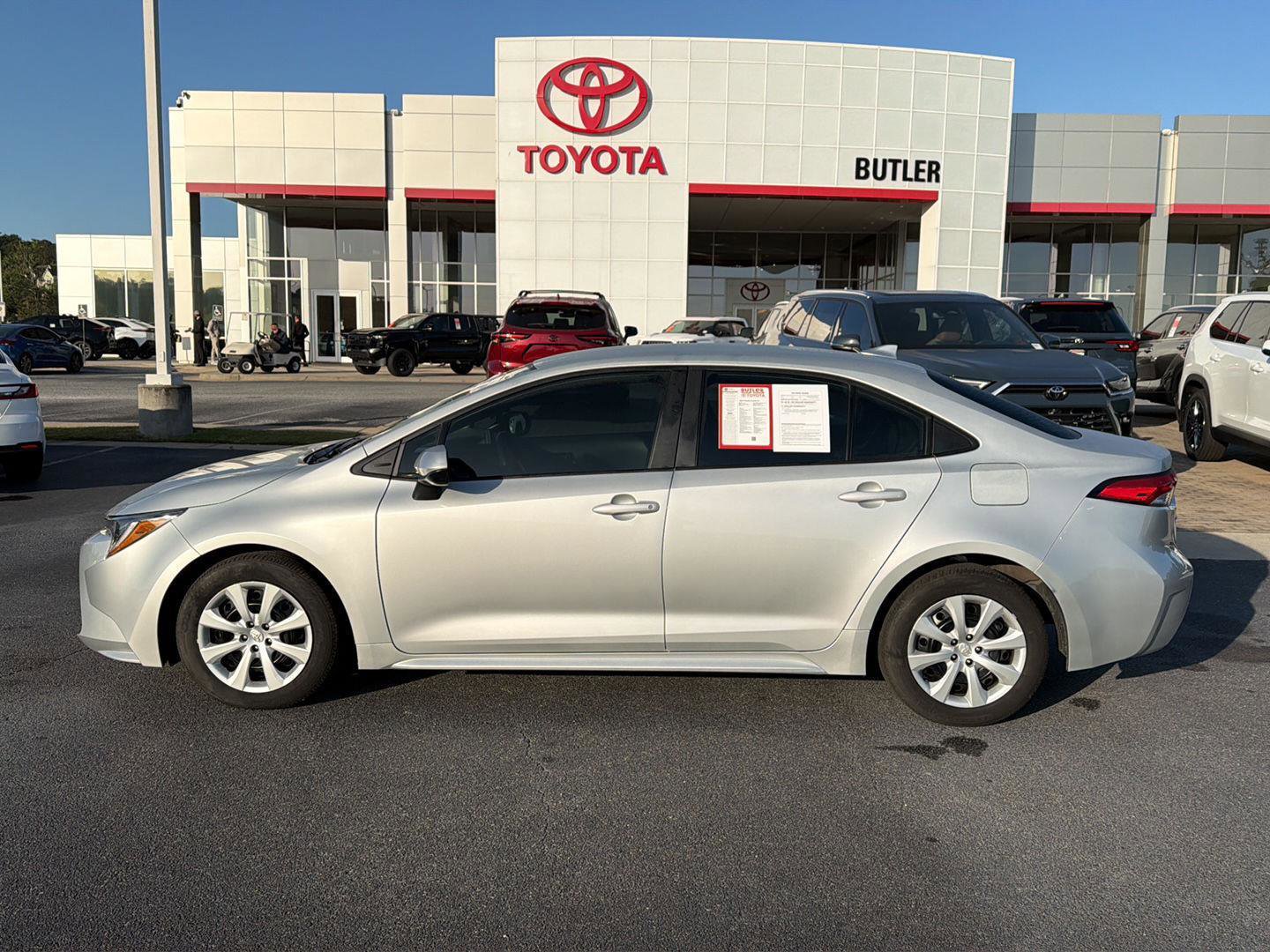 Certified 2024 Toyota Corolla LE image 3