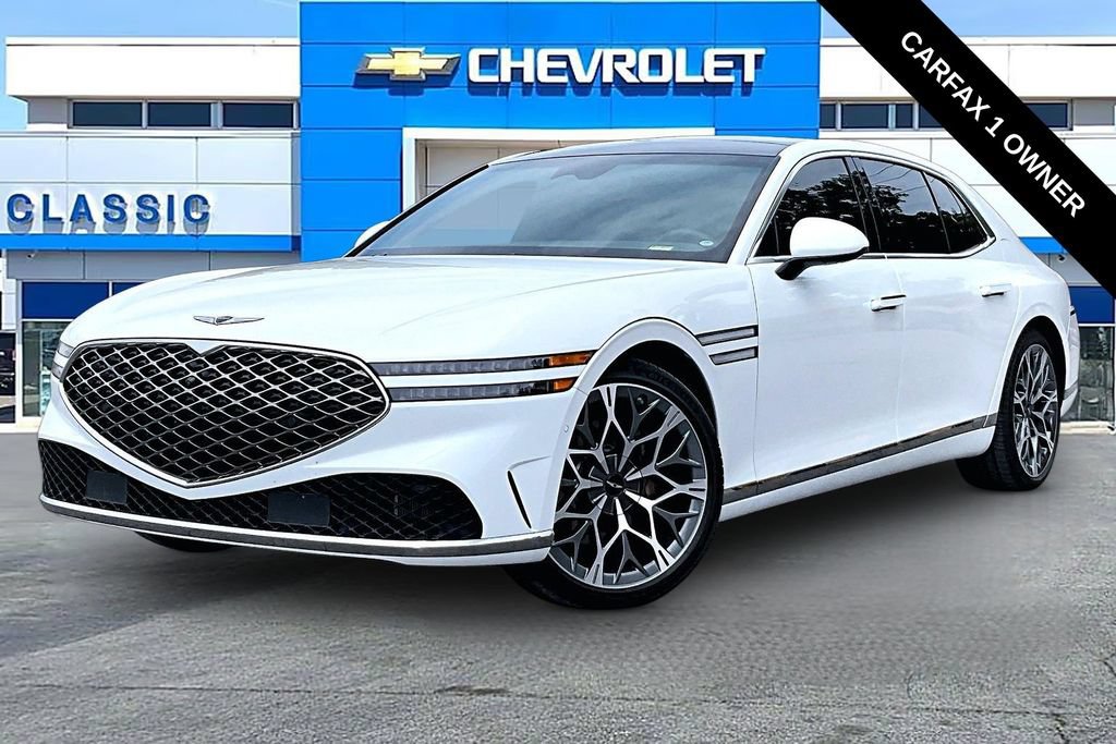 Used 2025 Genesis G90 3.5T AWD/4WD image 2
