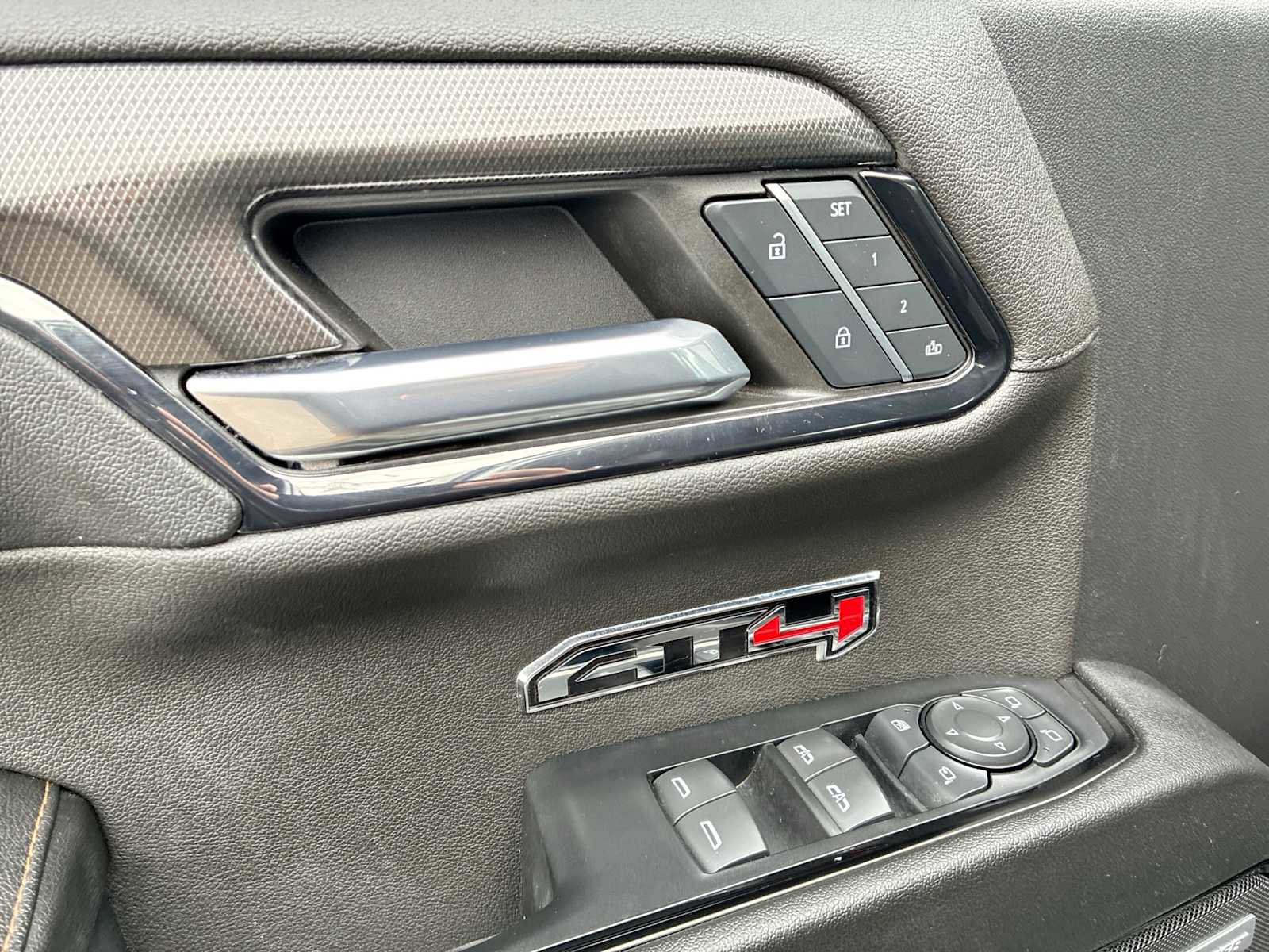 Certified 2024 GMC Sierra 1500 AT4 w/ Technology Package image 24