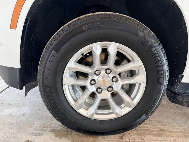 Used 2025 Chevrolet Tahoe LT image 12