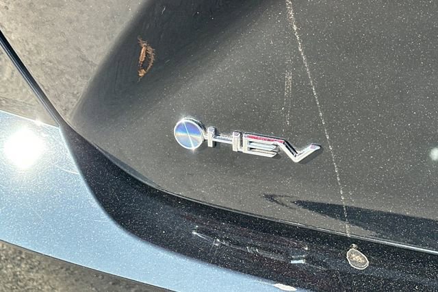 Used 2025 Toyota Camry SE image 25