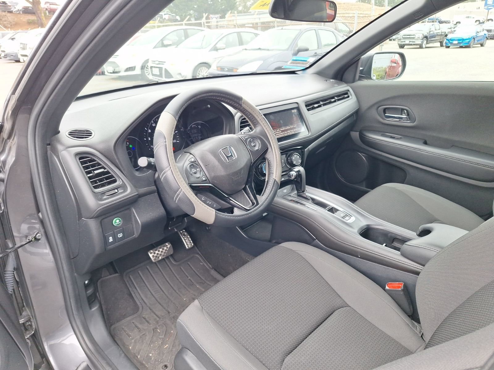 Used 2022 Honda HR-V Sport image 7