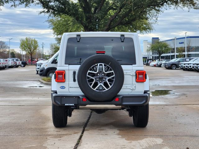 Certified 2026 Jeep Wrangler Sahara AWD/4WD image 6