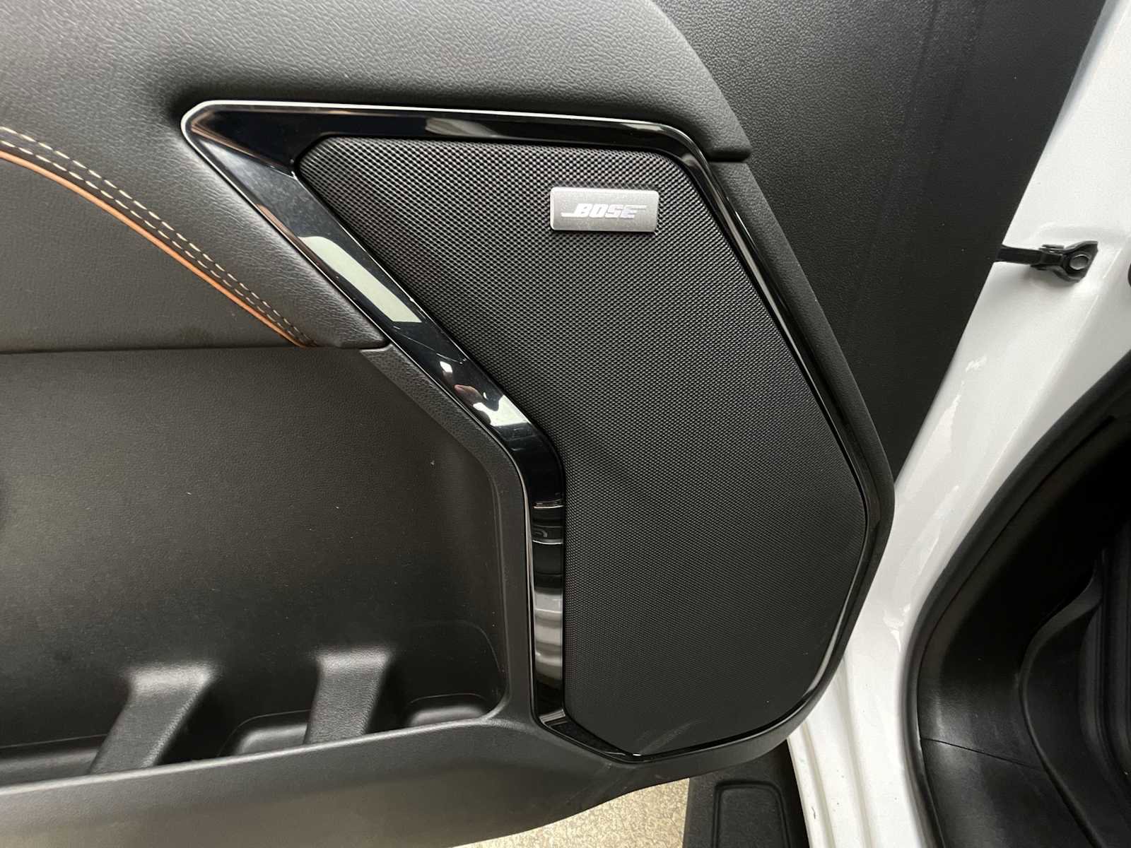 Certified 2024 GMC Sierra 1500 AT4 w/ Technology Package image 24