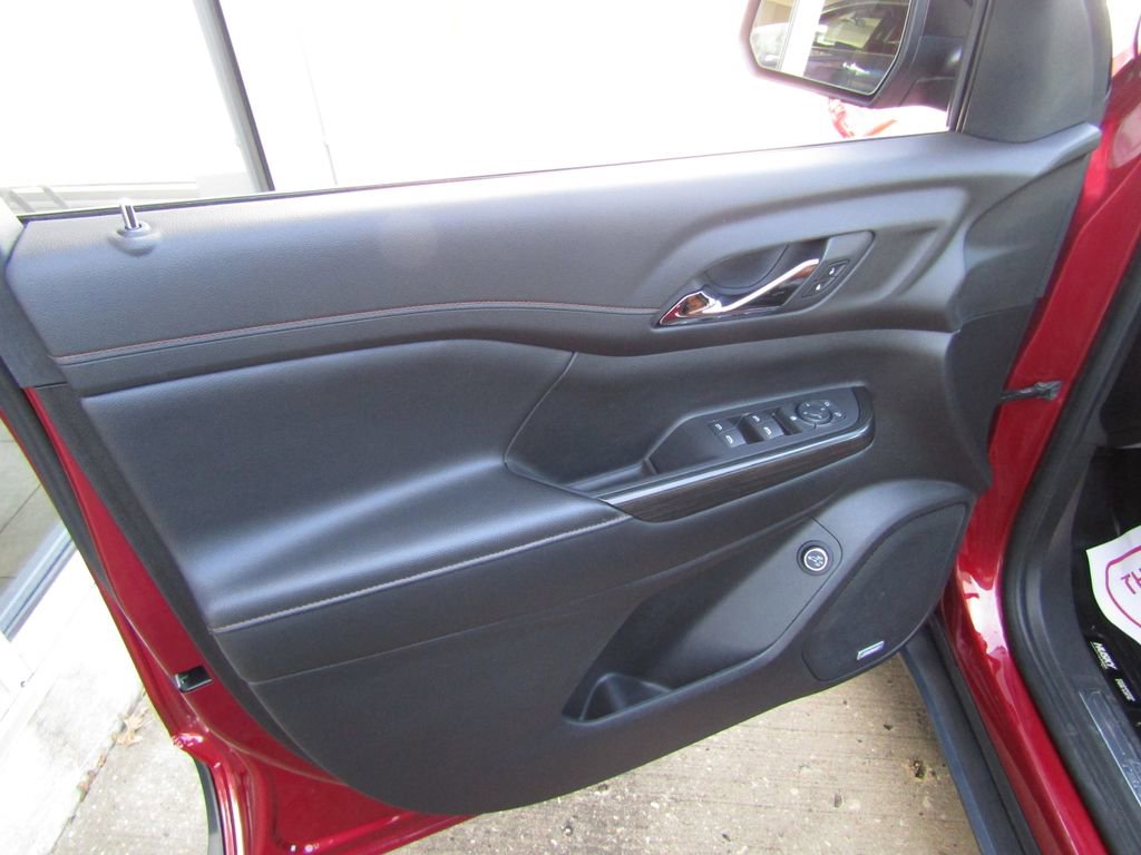 Used 2019 GMC Acadia SLT image 23