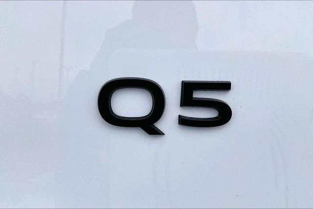 Certified 2025 Audi Q5 Premium w/ Premium Plus AWD/4WD image 24