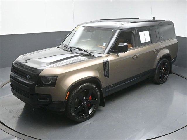 Used 2024 Land Rover Defender 130 X image 44