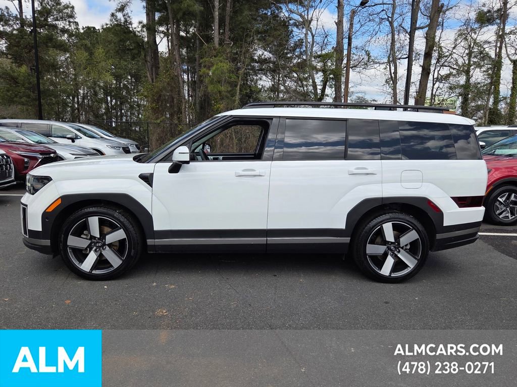 Used 2024 Hyundai Santa Fe Limited image 2