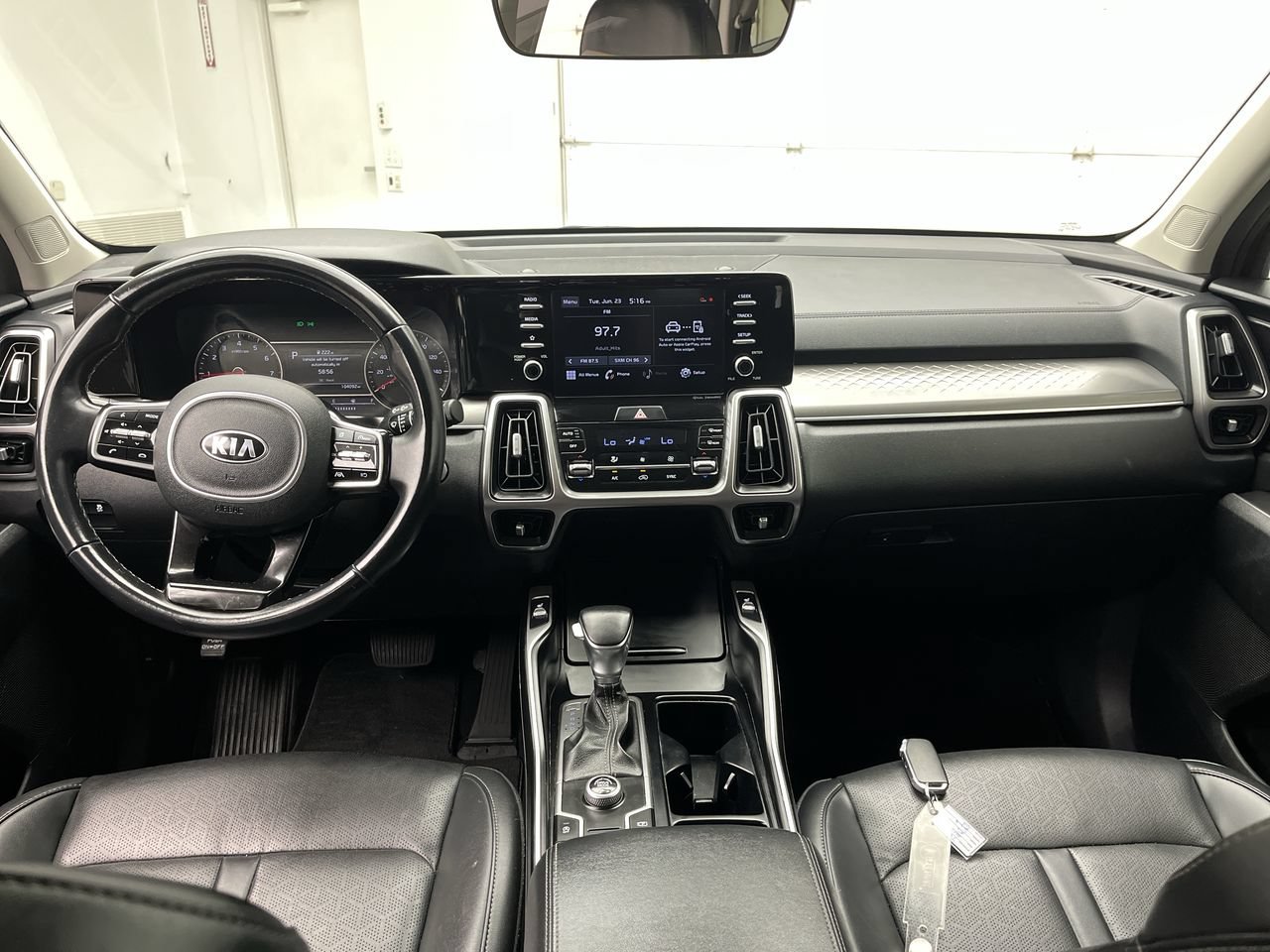 Used 2021 Kia Sorento S FWD image 4