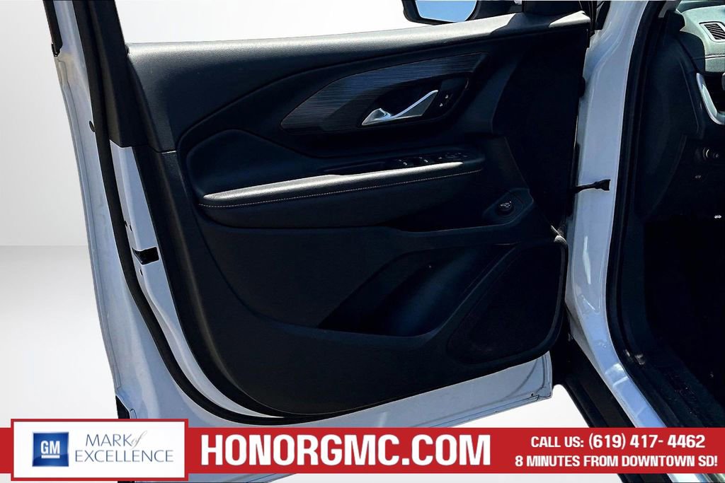 Used 2022 GMC Terrain SLE w/ Driver Convenience Package image 19