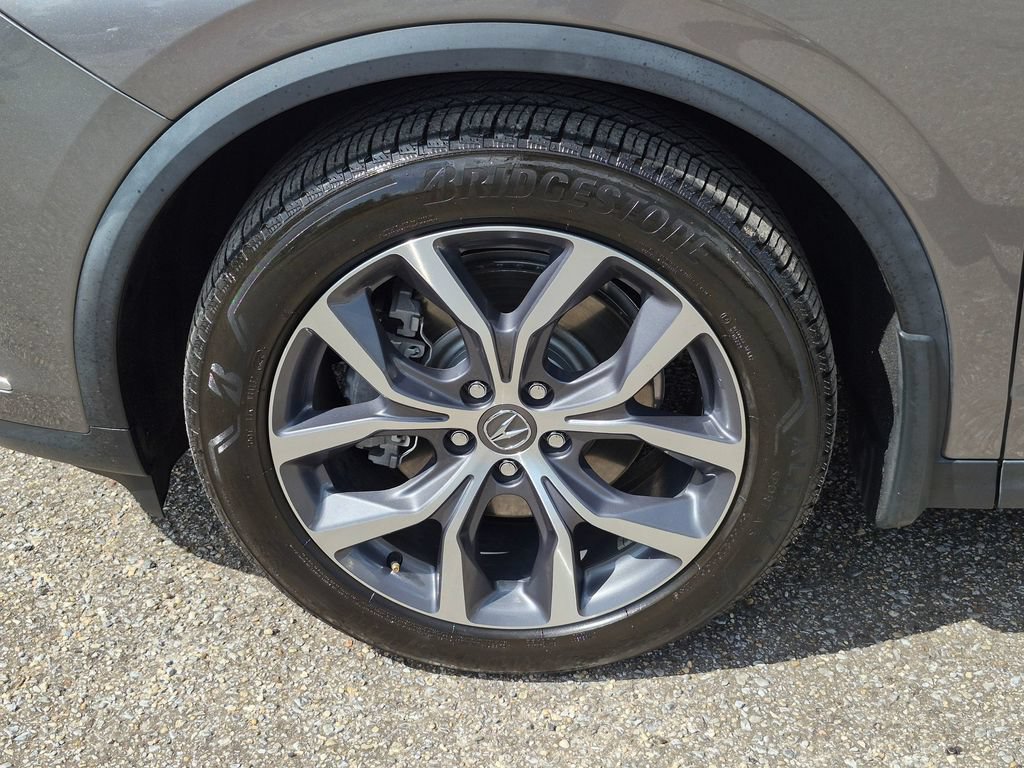 Used 2023 Acura MDX SH-AWD w/ Technology Package image 11