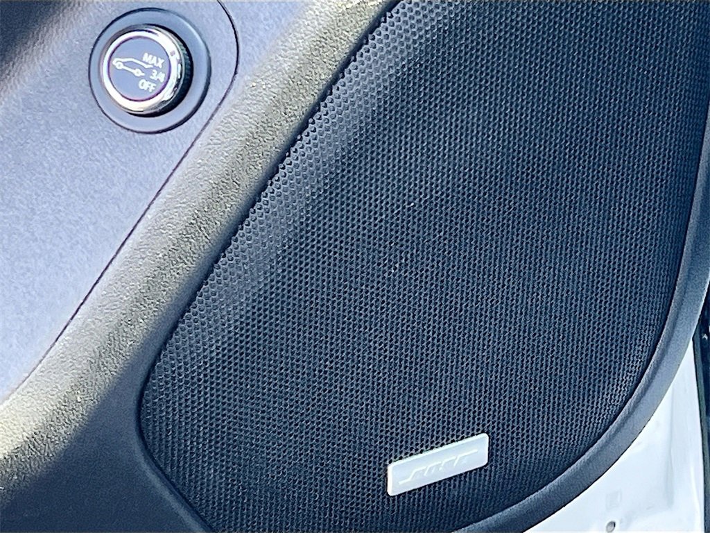 Used 2021 GMC Acadia AT4 w/ Trailering Package image 19