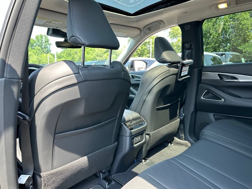 New 2027 INFINITI QX60 Luxe w/ Family Package AWD/4WD image 32