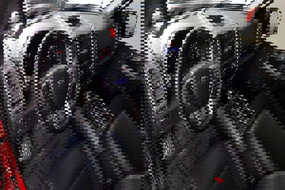 Used 2020 Ford F150 Raptor w/ Equipment Group 802A Luxury AWD/4WD image 24