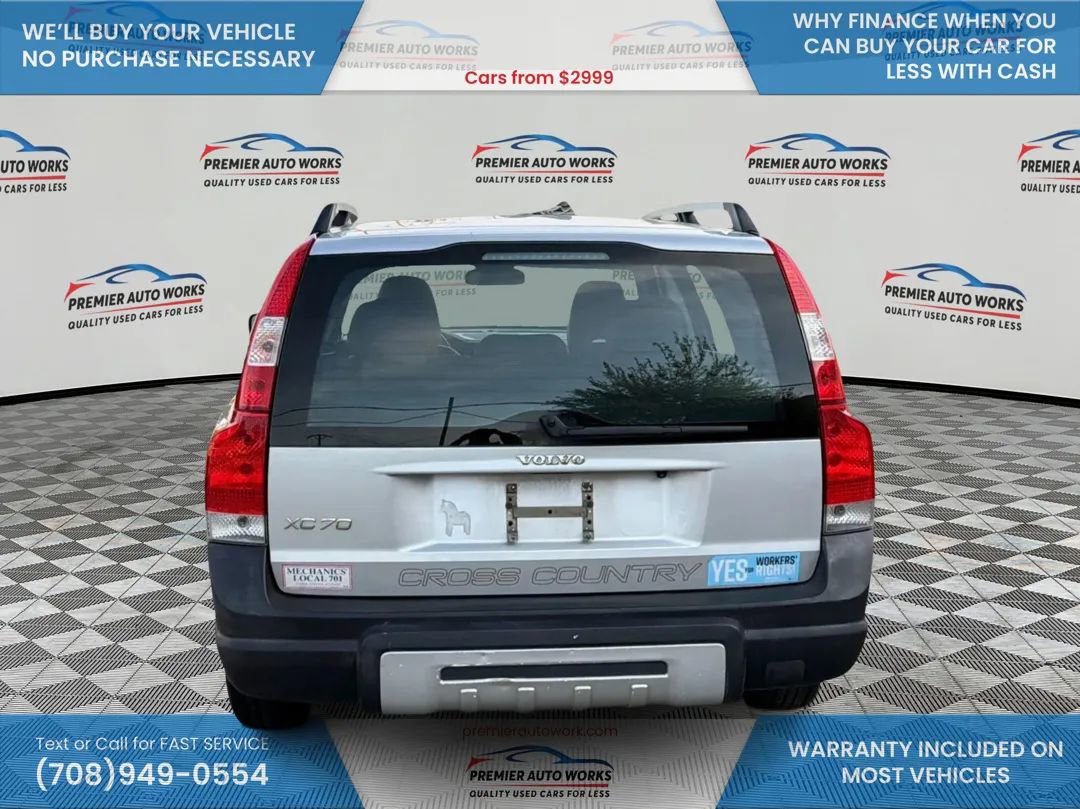 Used 2005 Volvo XC70 AWD/4WD image 5