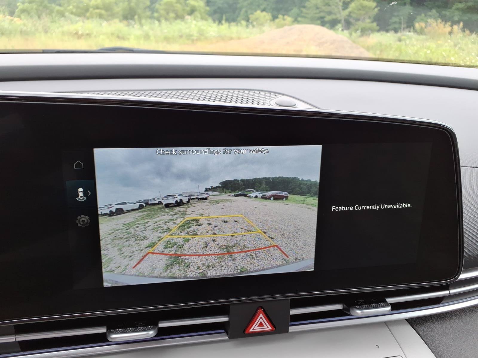 New 2026 Hyundai Elantra Limited FWD image 9