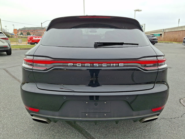 Used 2021 Porsche Macan image 6