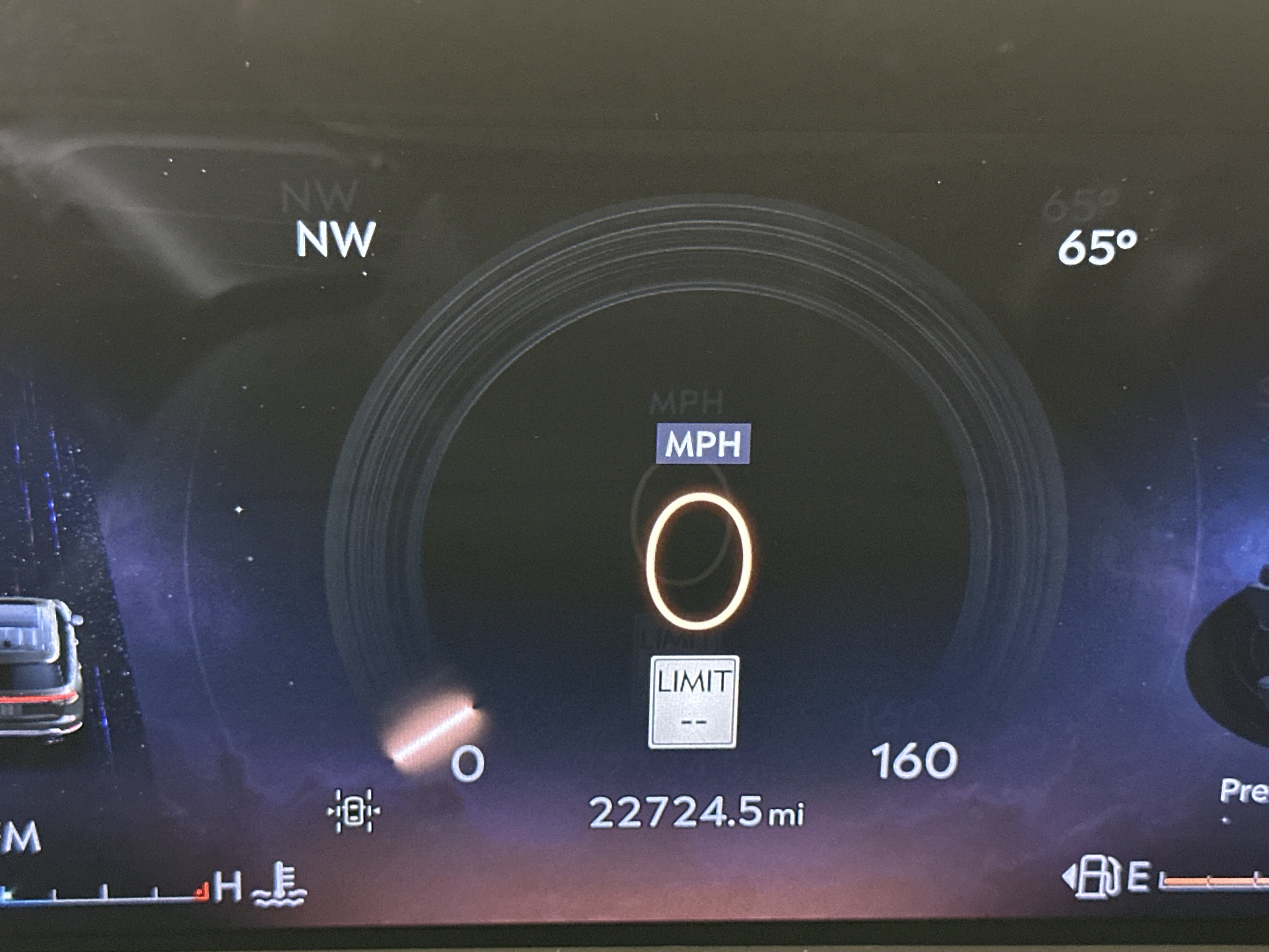 Used 2025 Lincoln Aviator Reserve w/ Equipment Group 201A image 13