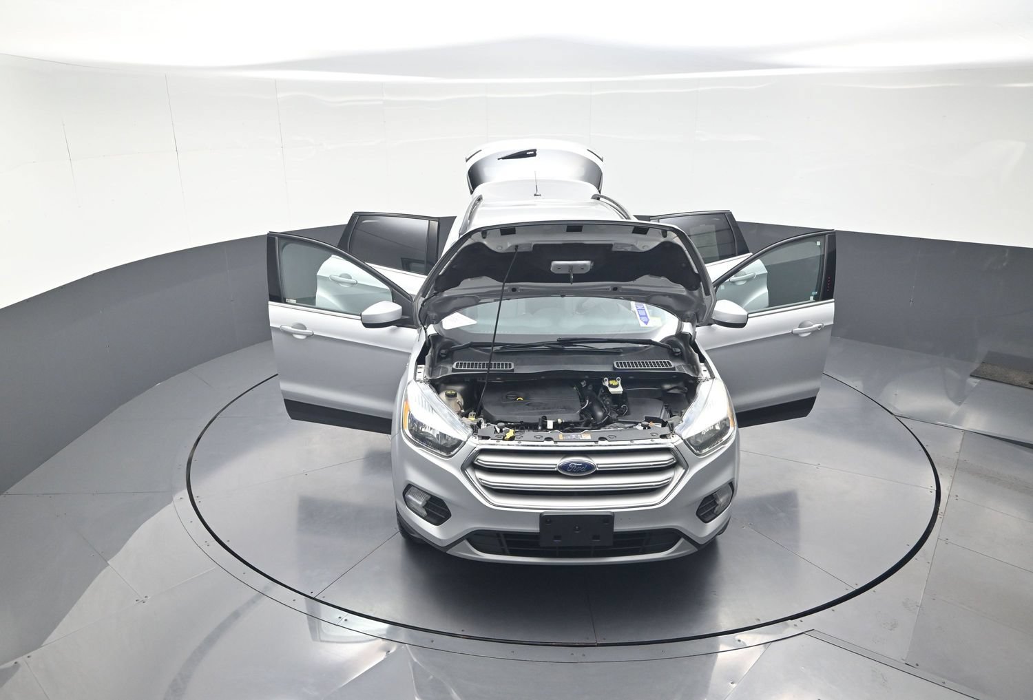 Used 2018 Ford Escape SE FWD image 12