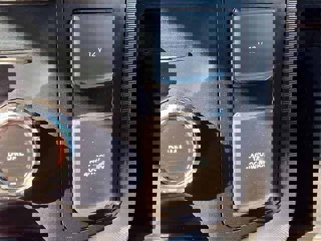 Certified 2023 Ford F150 Platinum w/ Equipment Group 701A High image 18