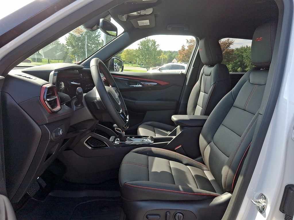 New 2026 Chevrolet TrailBlazer RS w/ Convenience Package FWD image 9