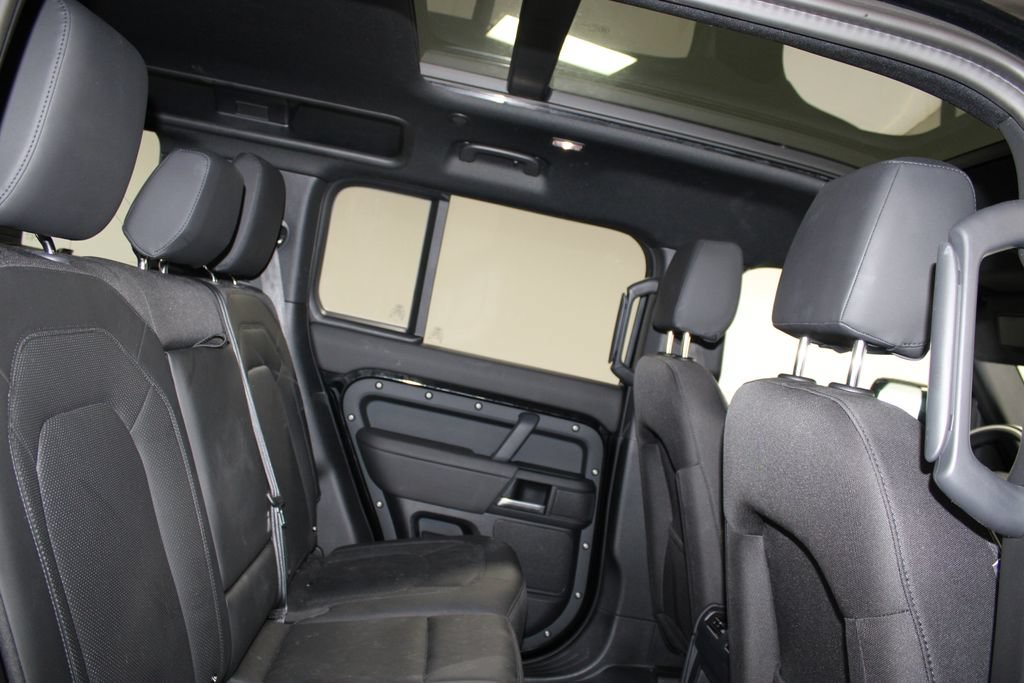 Used 2025 Land Rover Defender 110 S AWD/4WD image 19