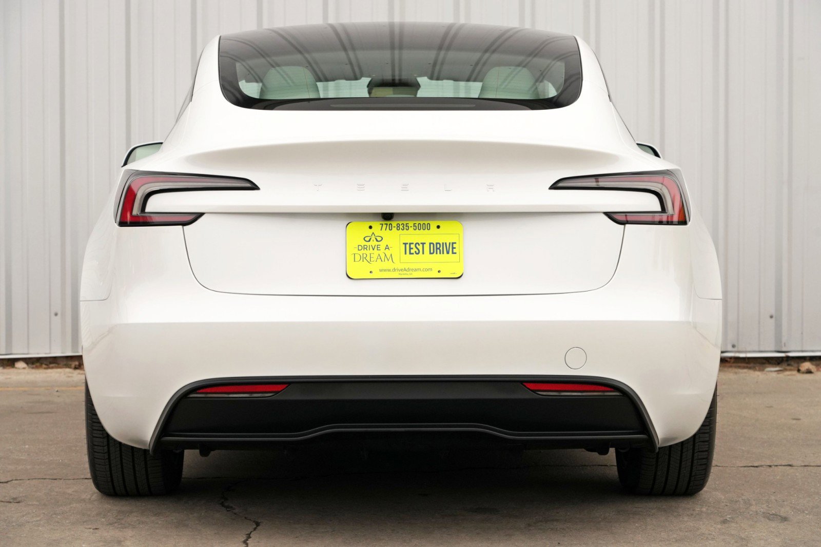 Used 2025 Tesla Model 3 Long Range image 11
