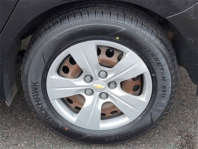 Used 2018 Chevrolet Cruze LS image 29