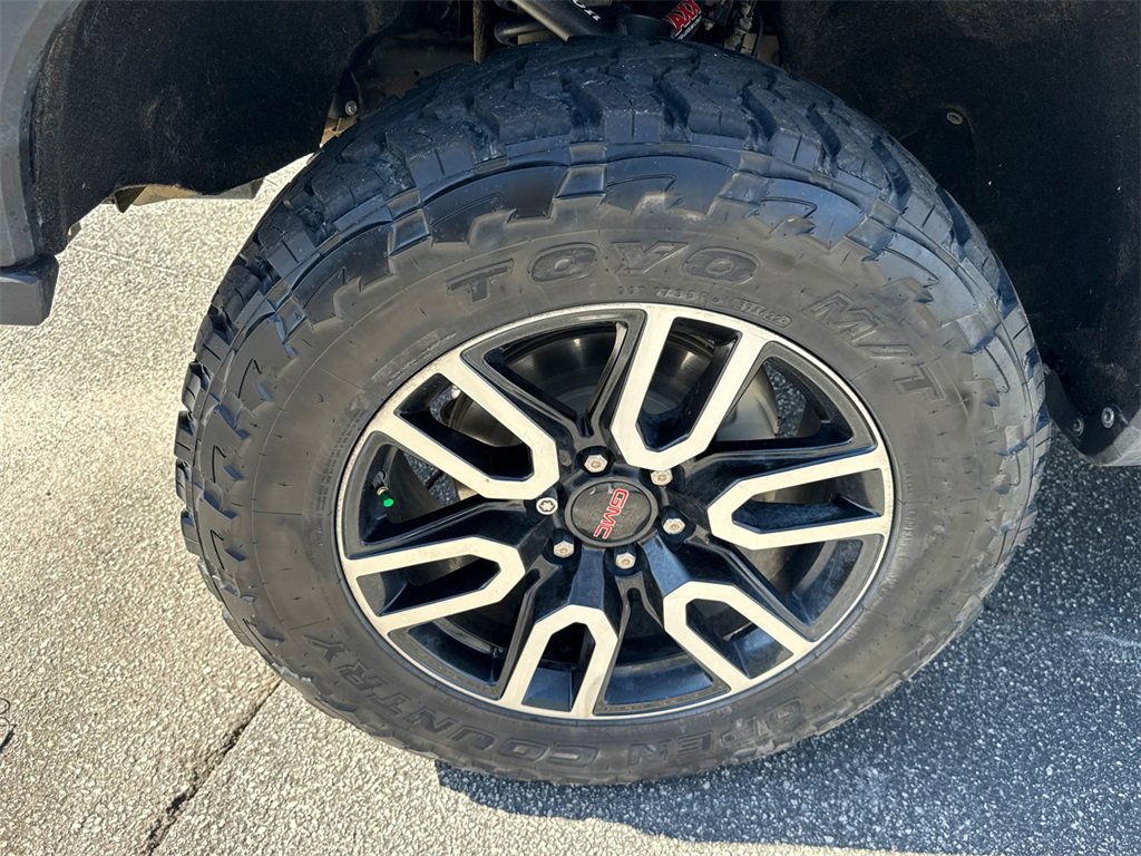 Used 2021 GMC Sierra 1500 AT4 image 11