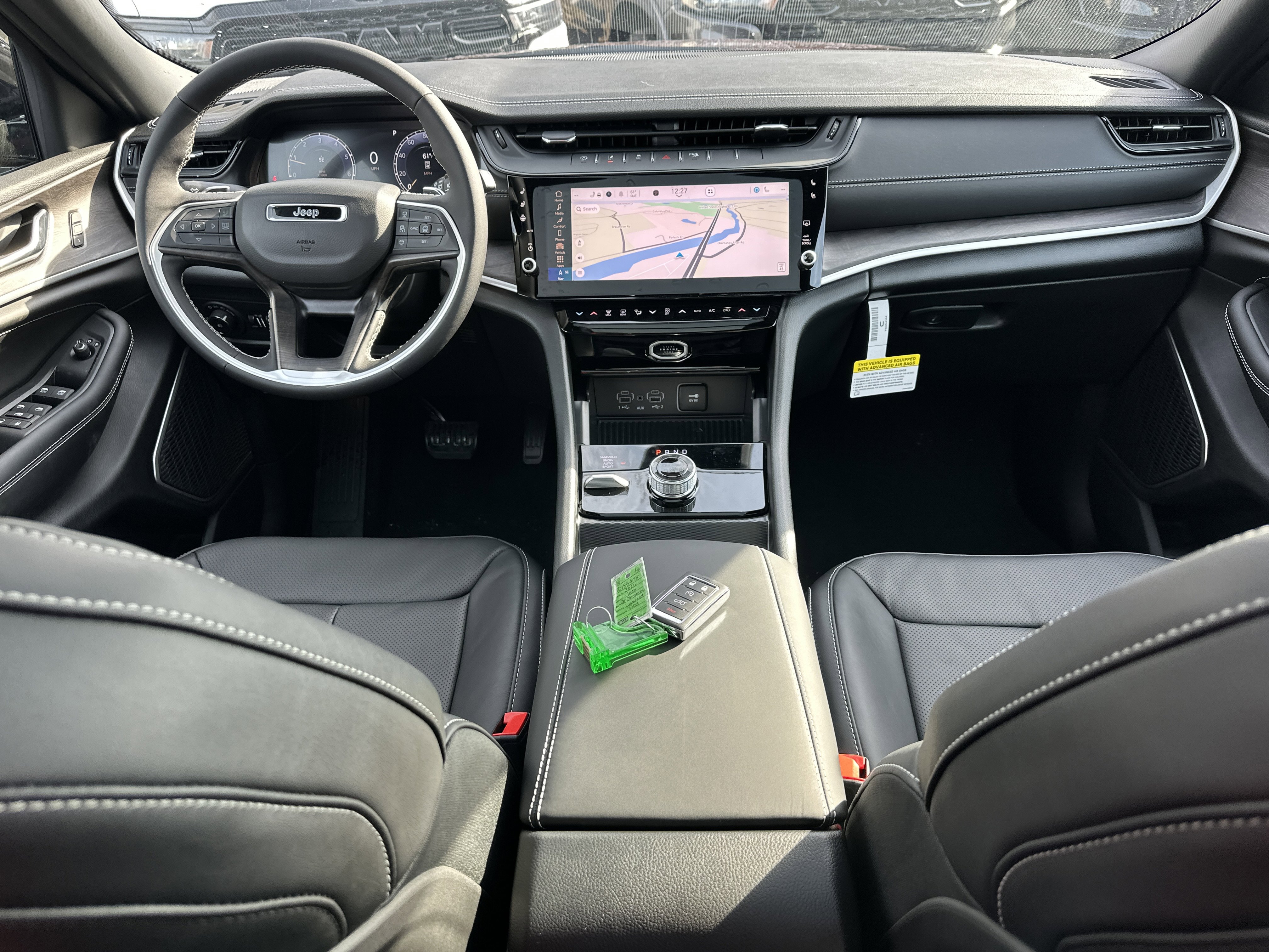 New 2026 Jeep Grand Cherokee Limited Reserve image 30