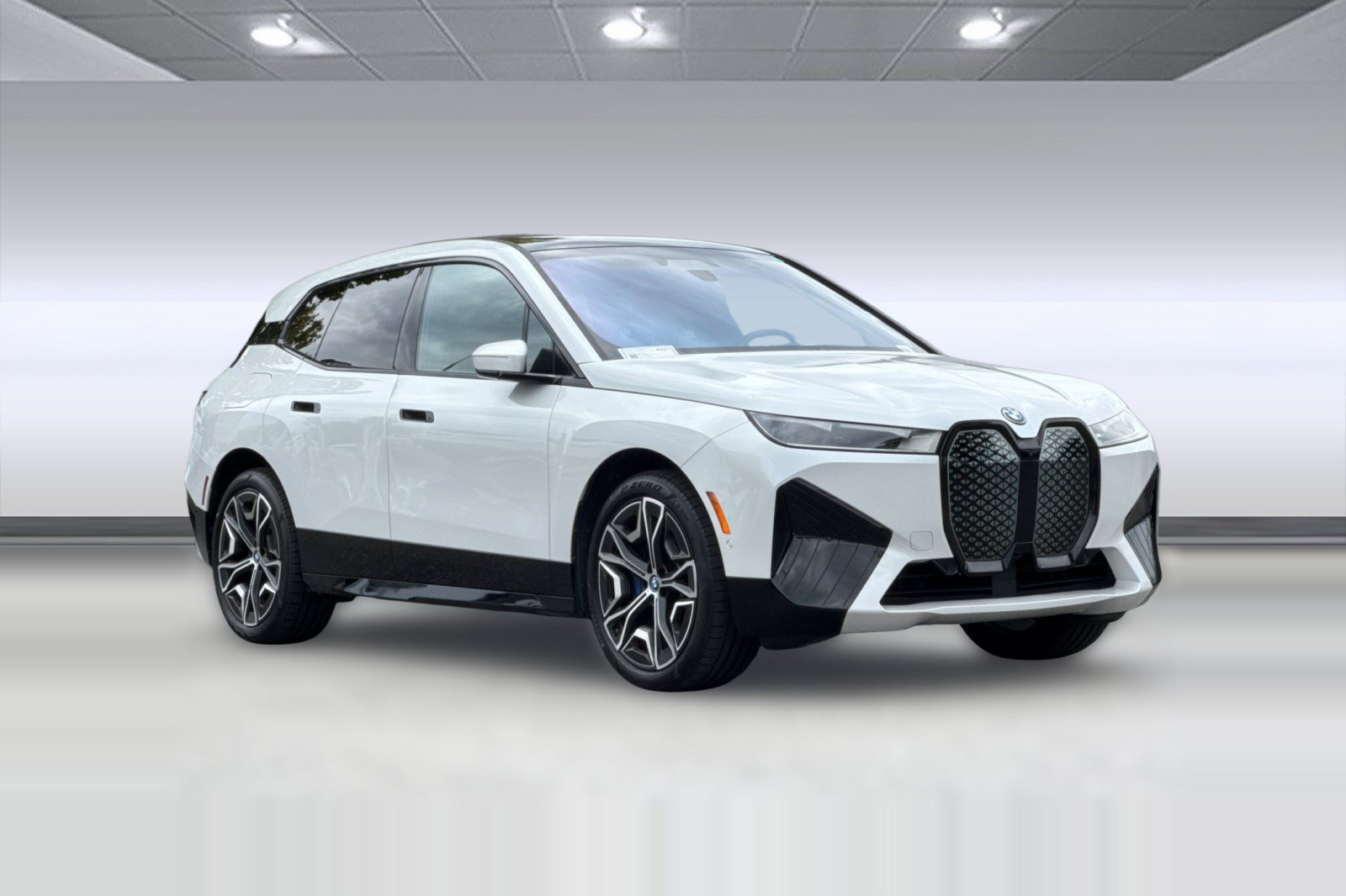Certified 2024 BMW iX xDrive50 w/ Sport Package AWD/4WD image 7