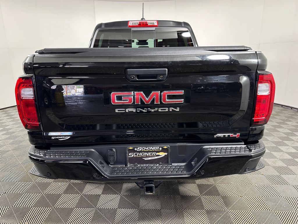 Used 2024 GMC Canyon AT4 w/ Technology Package AWD/4WD image 4