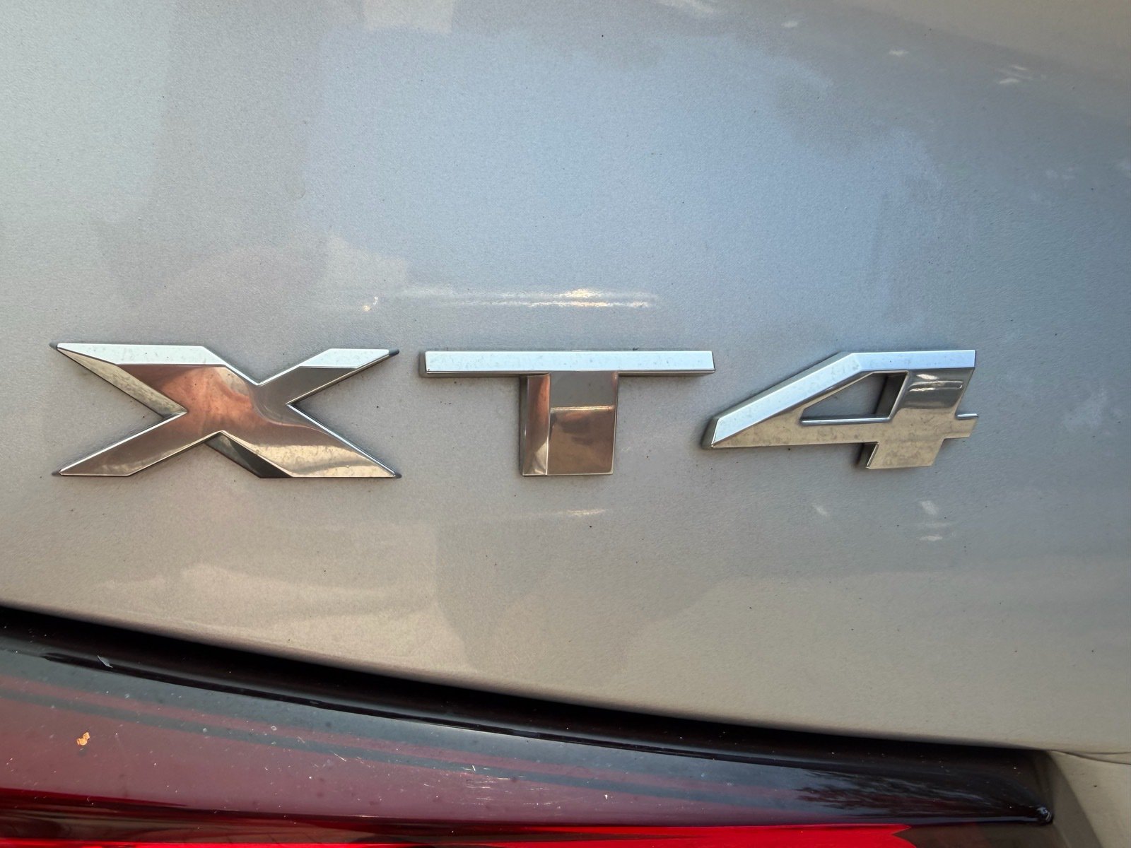 Used 2020 Cadillac XT4 Luxury FWD image 11